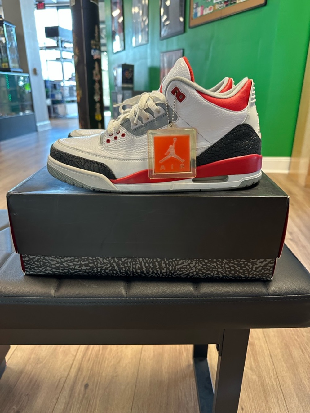 Jordan 3 Retro Fire Red - Picture 2 of 10